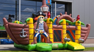 Hüpfburg Multiplay XL Pirat 