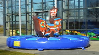 Pullriding Piratenschiff 