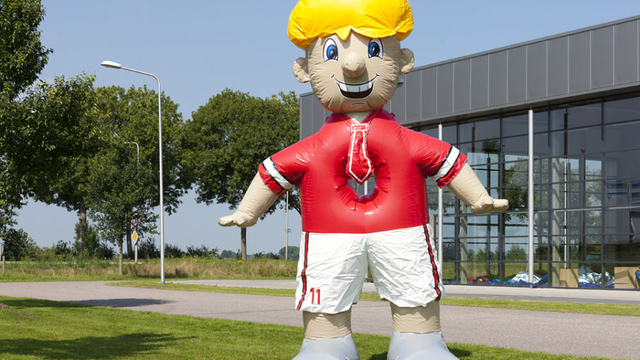 Krawatte schießen 