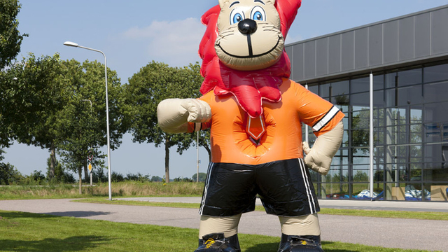 Krawatte schießen 