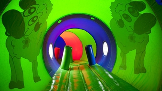 Tunnel Traktor blau 