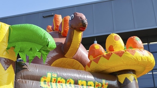 Hüpfburg Multiplay Dino 