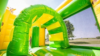 Hüpfburg Multiplay Giraffe 