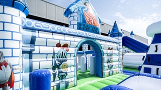 Hüpfburg Multiplay Ritterwelt 