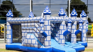 Hüpfburg Indoor Ritterburg 