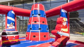 Hüpfburg Indoor Feuerwehr 