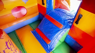 Mini Mini Party mit Rutsche 