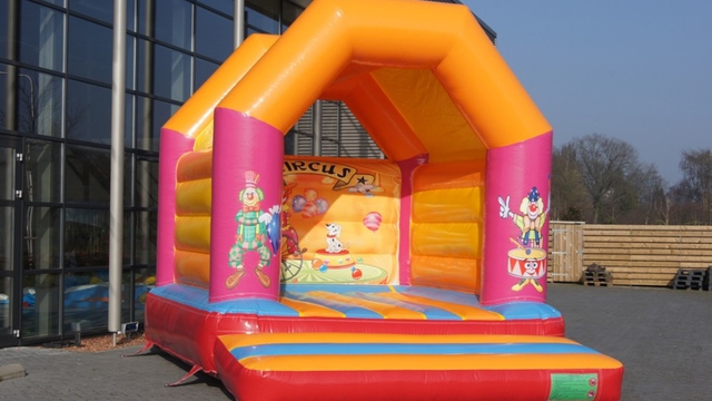 Hüpfburg Standard A Frame Zirkus