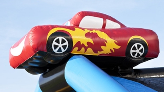 Hüpfburg Super Auto