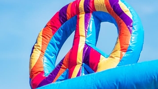 Hüpfburg Multiplay Super Hippie