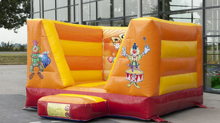 Hüpfburg Mini Zirkus